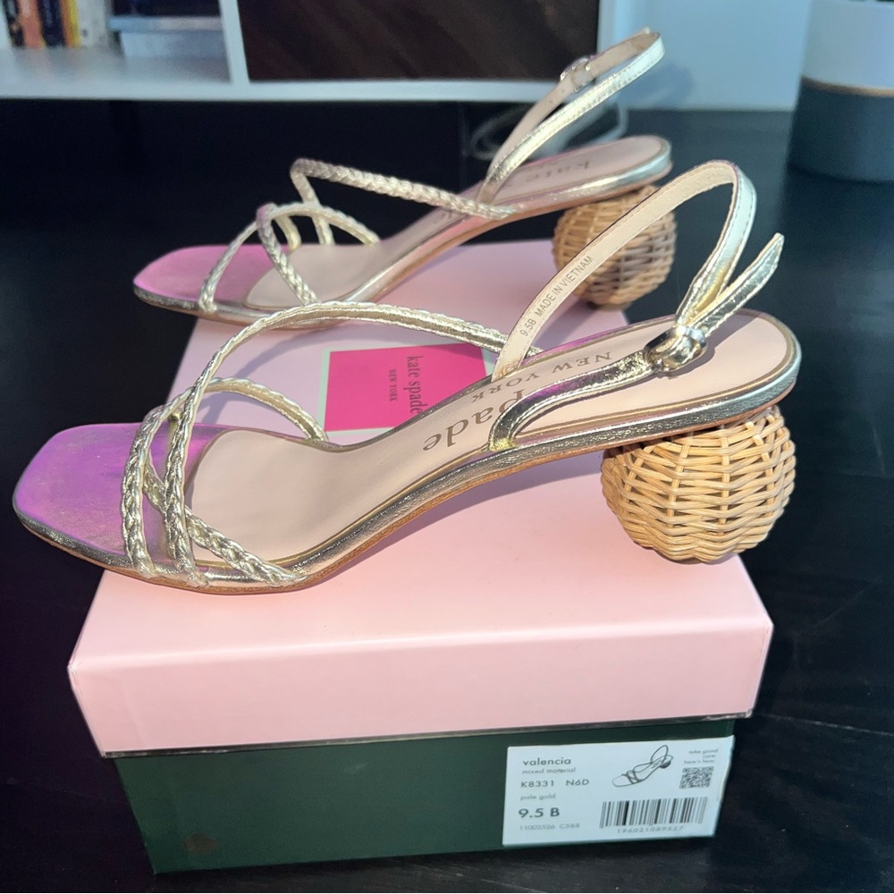 Kate Spate Heeled Sandals - Gold - Size 9.5 - Picture 2 of 6